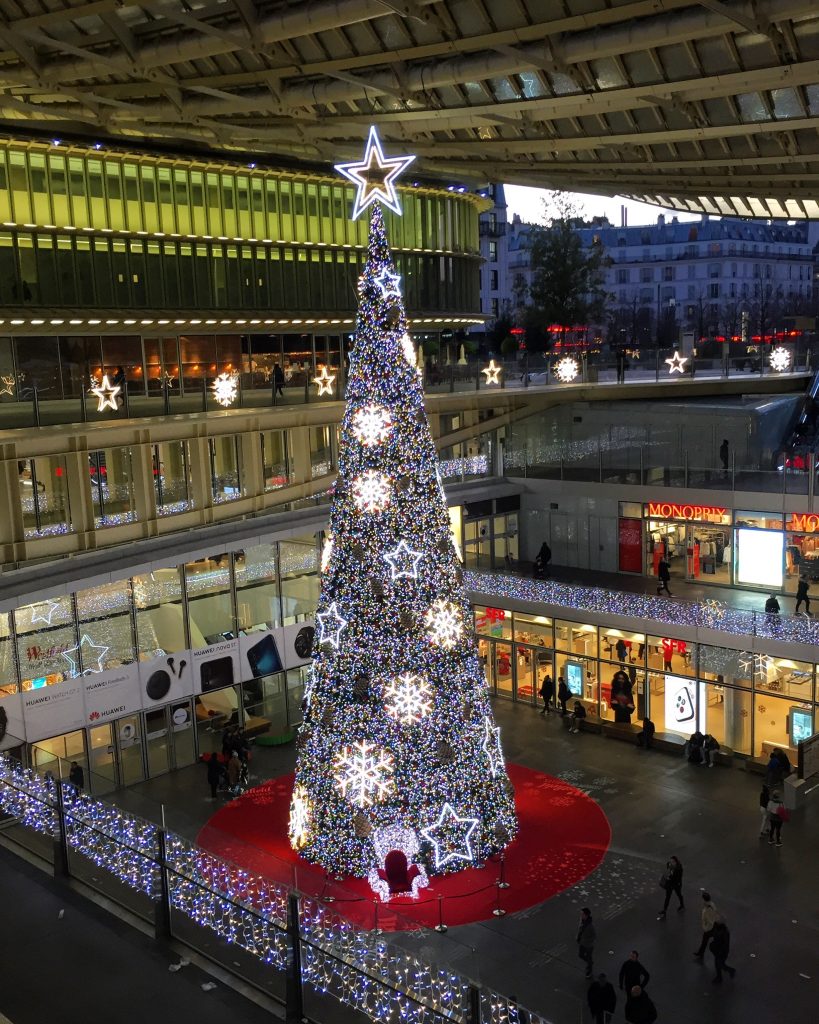 Christmas tree light up at Les Halles