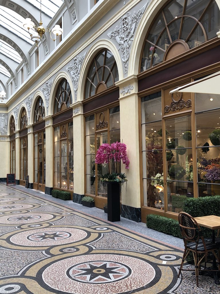 large windows in Galerie Vivienne