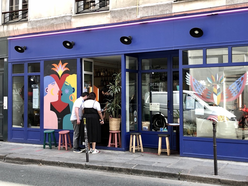 patrons ordering food outside of restaurant in Paris