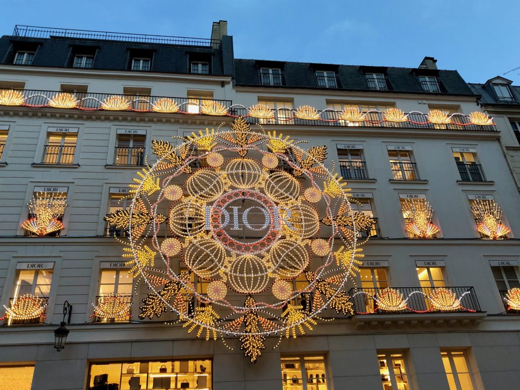 Dior Paris Saint Honoré lit up for Christmas 2020