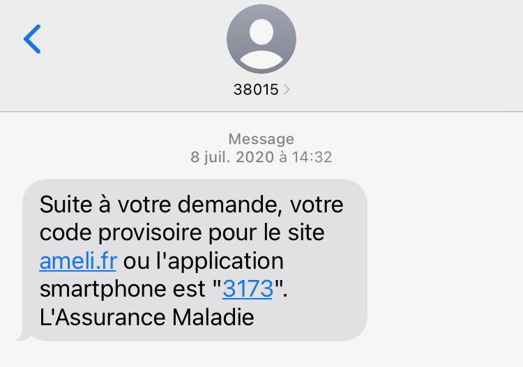 legitimate SMS text message from Ameli supplying temporary code to access the French health insurance account on ameli.fr