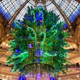 Where to See the Best Christmas Lights in Paris 2023