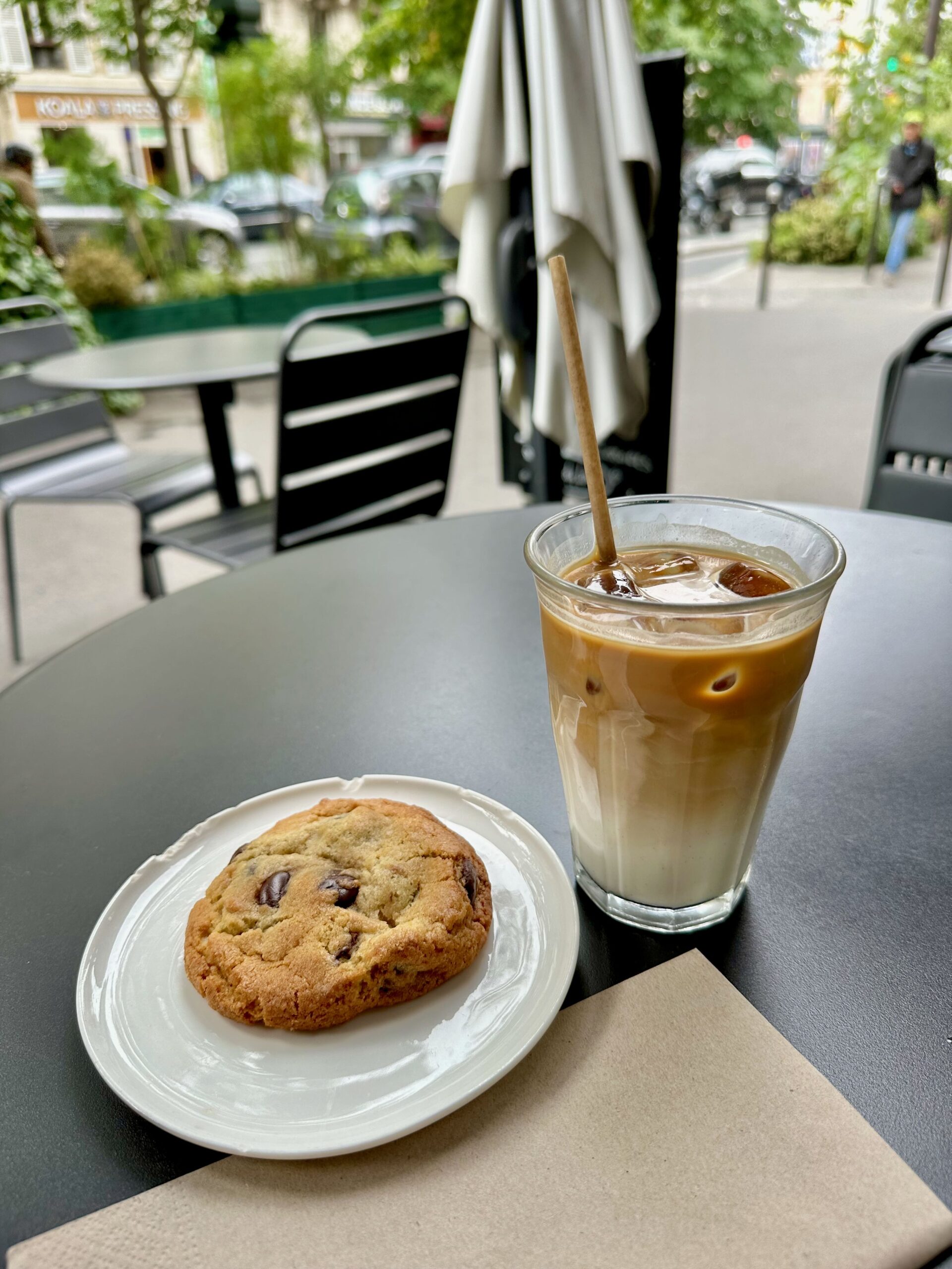 How to Survive a Paris Heatwave
